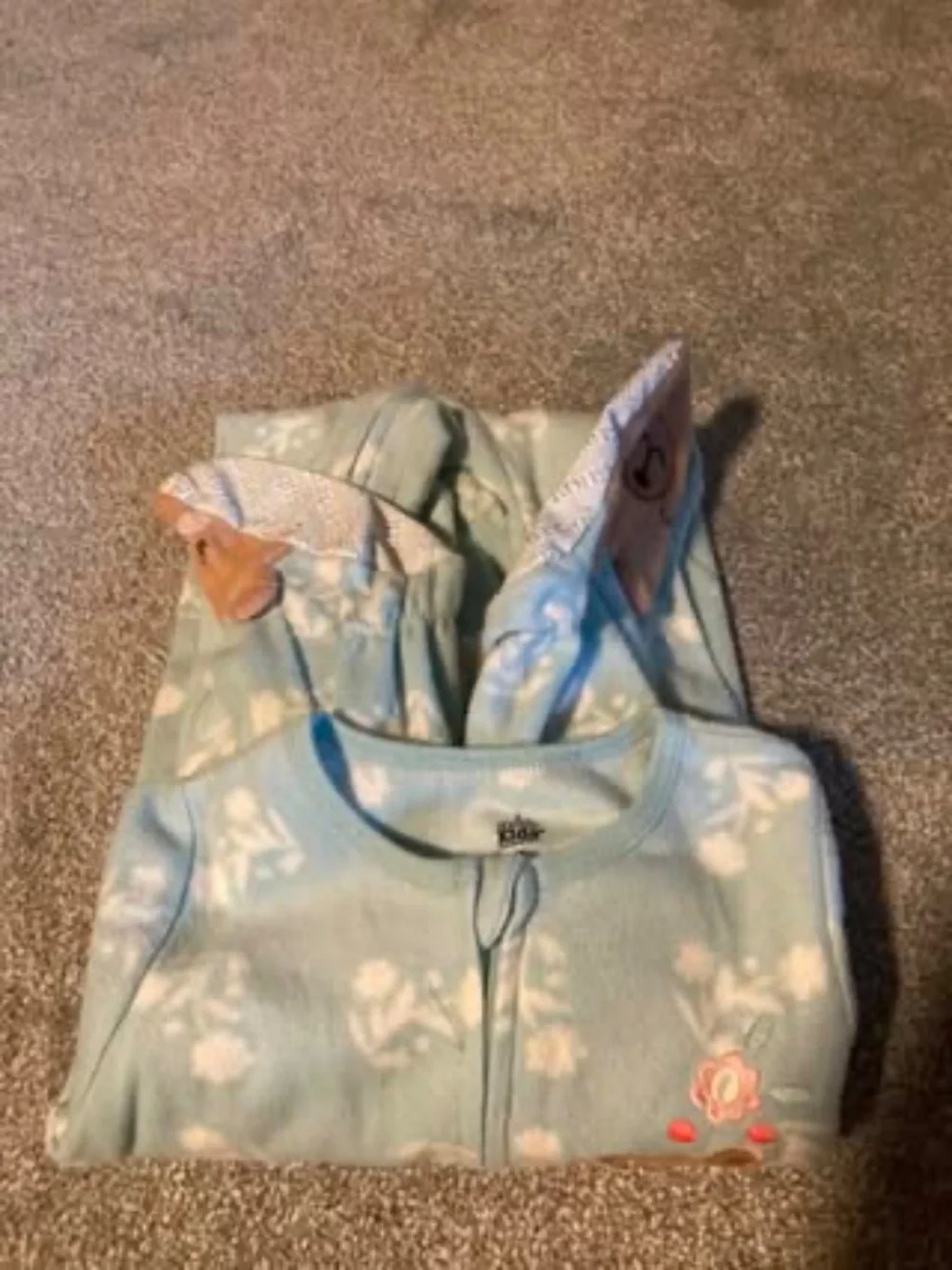 8 Toddler Fleece footed pjs 4T